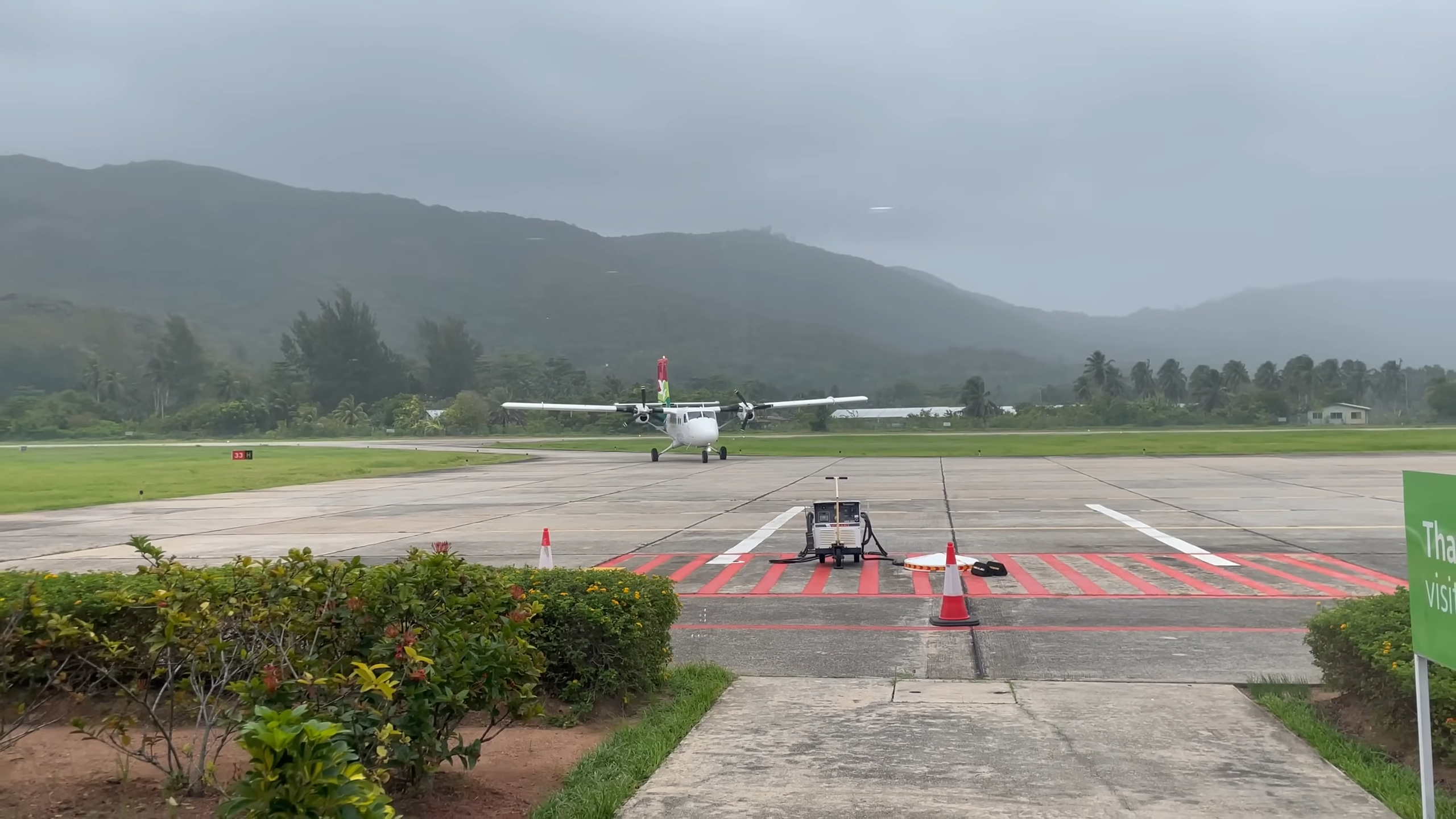 Seychelles Domestic Airport | Praslin | Seychelles Travel Guide