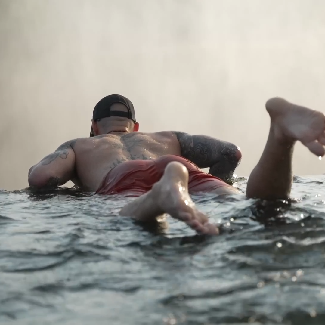 On the edge of the world Swimming at Devil’s Pool, Victoria Falls. On the edge of the world Swimming at Devil’s Pool, Victoria Falls_Mtembezi African Safaris & Vacations