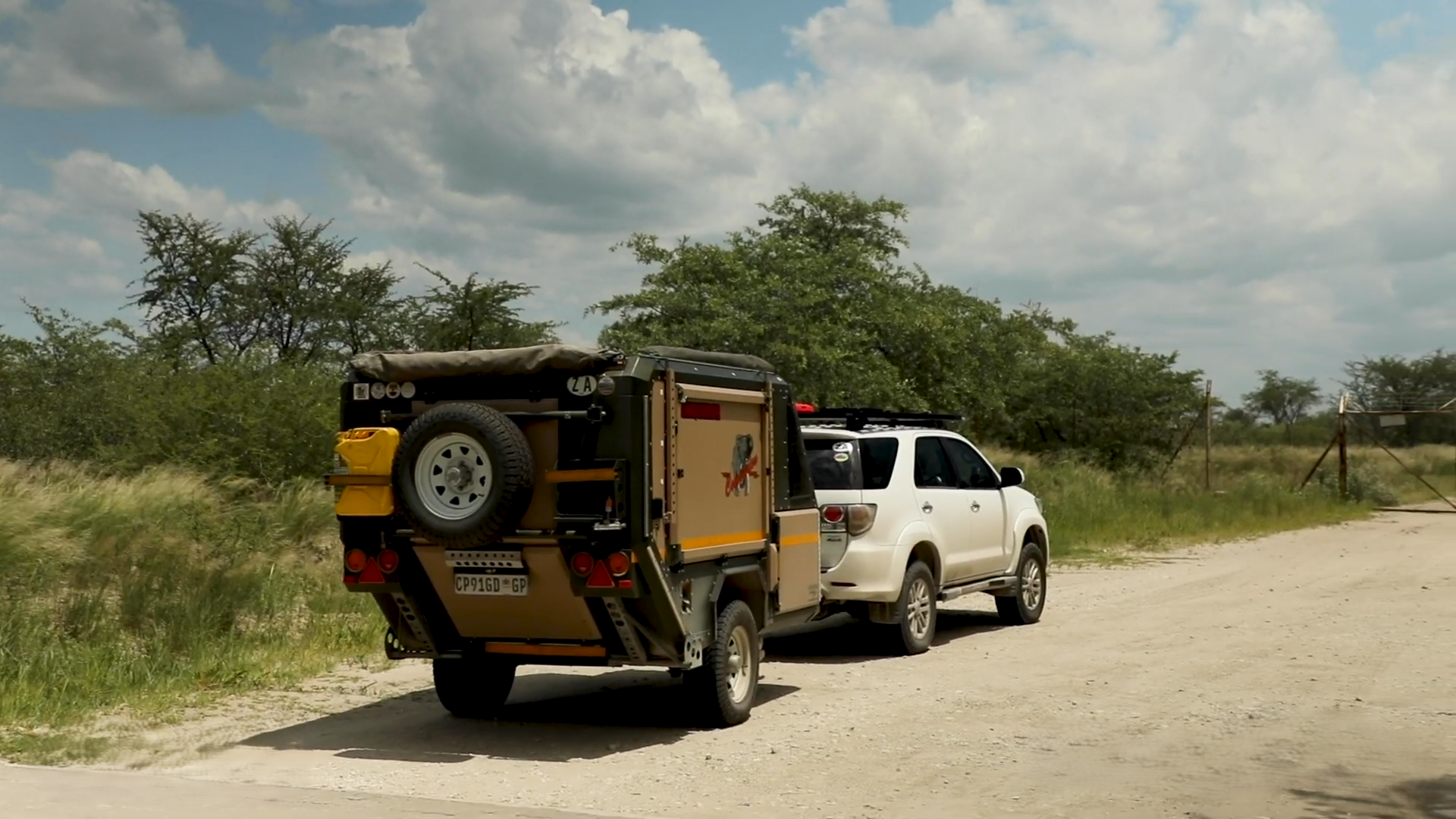 4x4 Car Hire_Cross-border from South Africa to Botswana_An overland Road Trip Safari